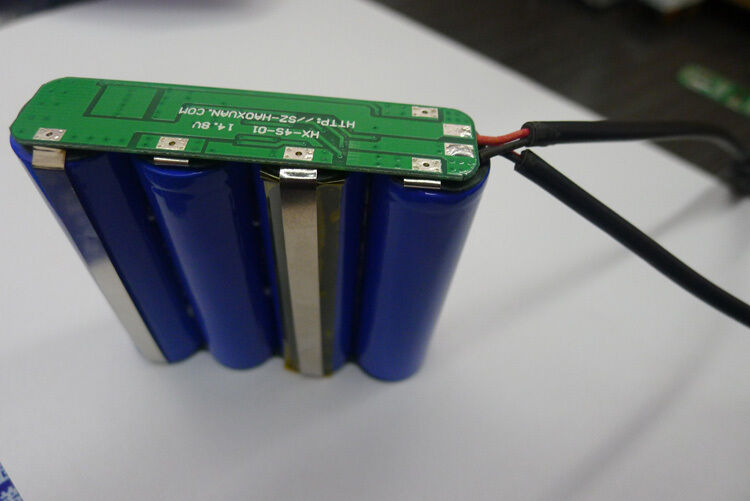 Battery 4 3 a. Аккумулятор li-ion 18650. Литий-ионный аккумулятор 18650. Li-ion Battery 18650. АКБ 18650 С BMS.